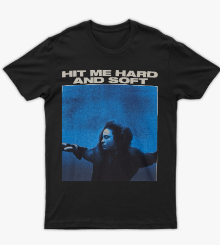 Hit me hard and soft - أمامي